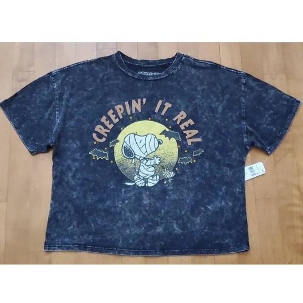 Womens Peanuts Snoopy "Creepin' It Real" Halloween T-Shirt Size Large  Mummy NWT